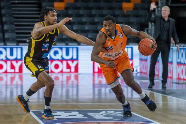 仅35年的 仅35年的