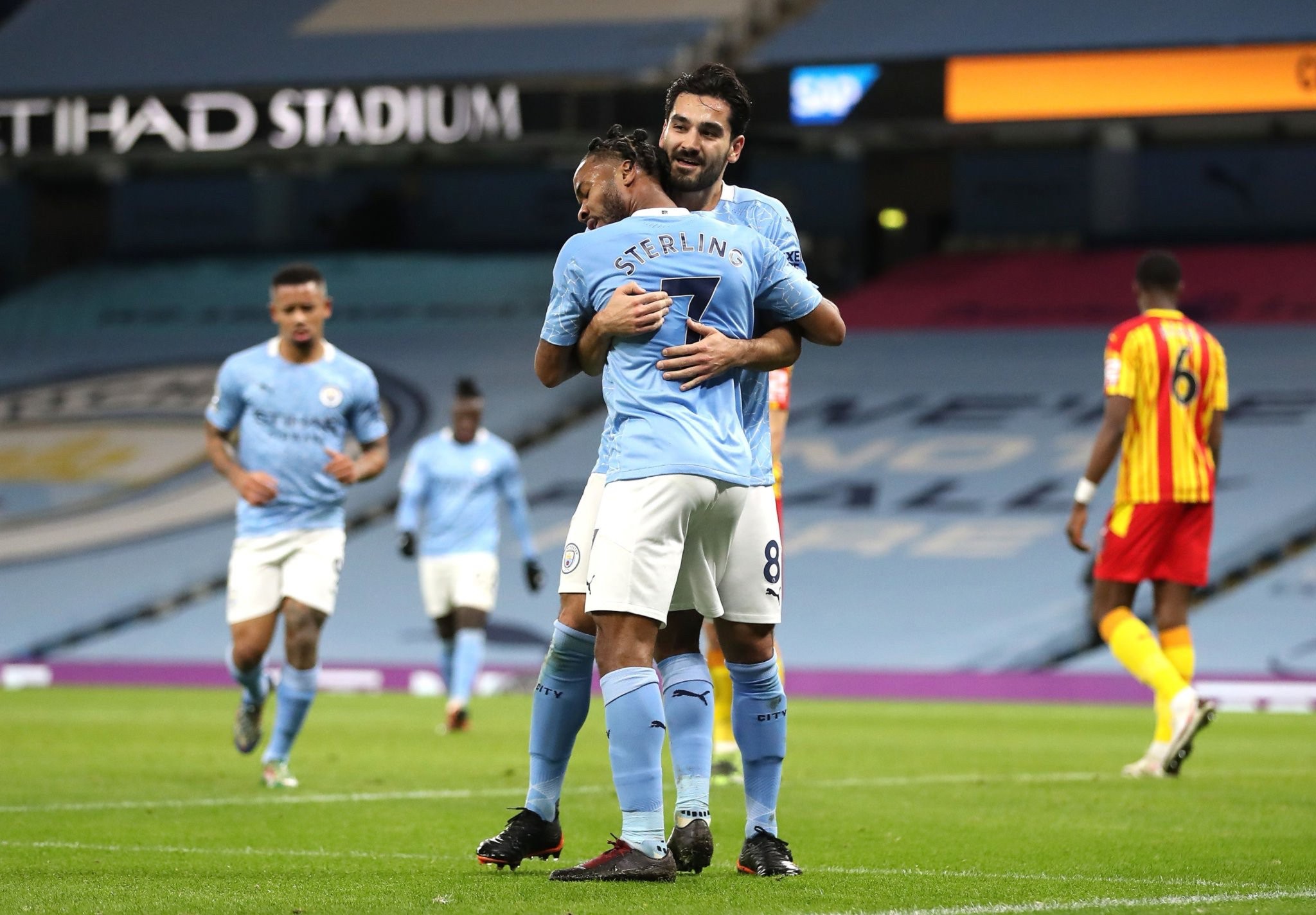 往往决定了 往往决定了