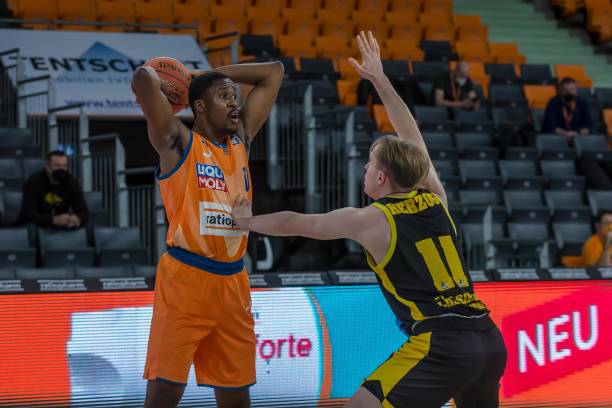 在这场比赛 在这场比赛