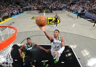 在末节打出 在末节打出