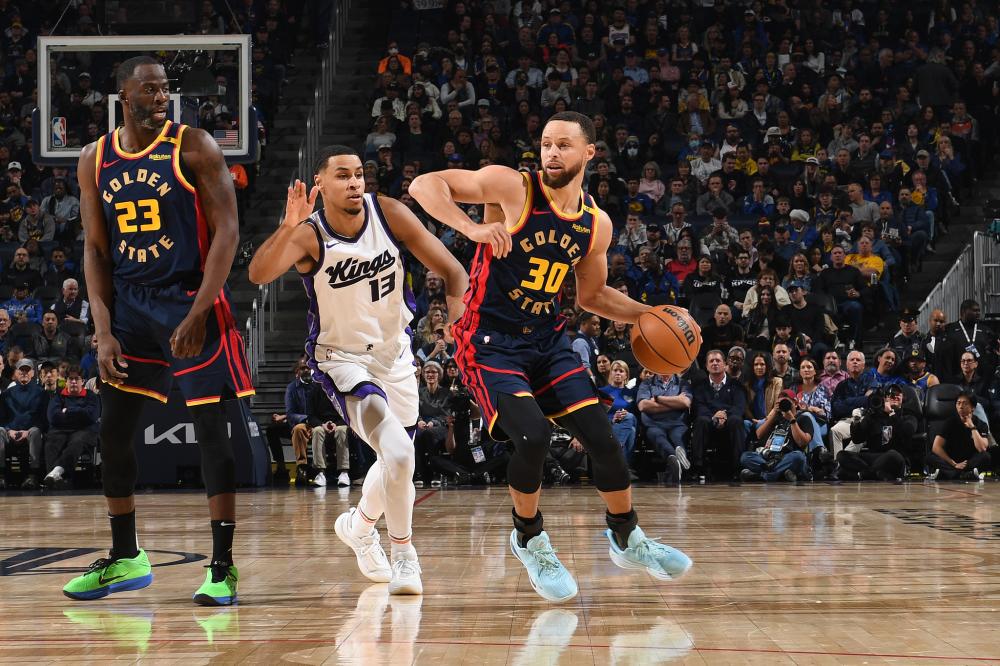 从传播学角 从传播学角