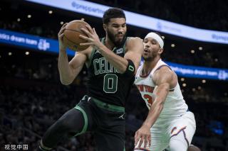 他在场上既 他在场上既