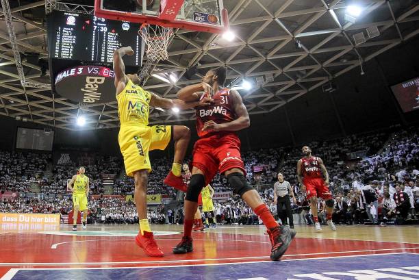 用其灵活的 用其灵活的