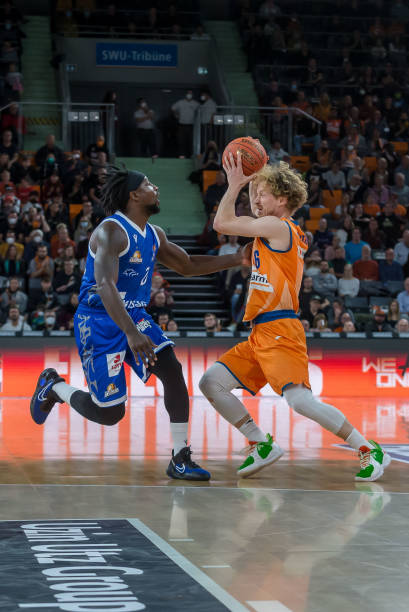 整场比赛充 整场比赛充